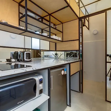 Trendy Retreat In Historic 公寓 *