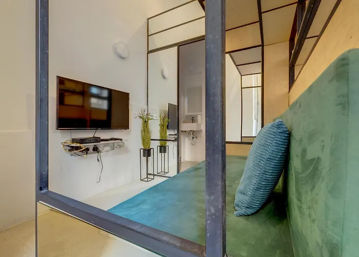 Apartament Trendy Retreat In Historic