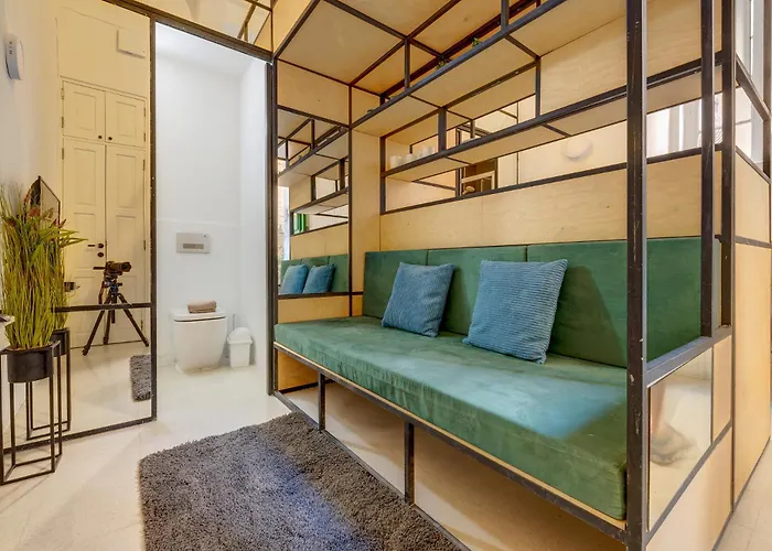 Apartament Trendy Retreat In Historic