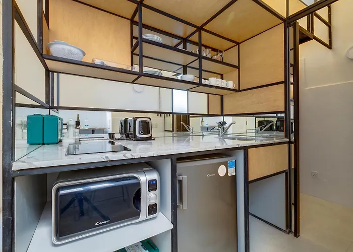 Apartament Trendy Retreat In Historic *